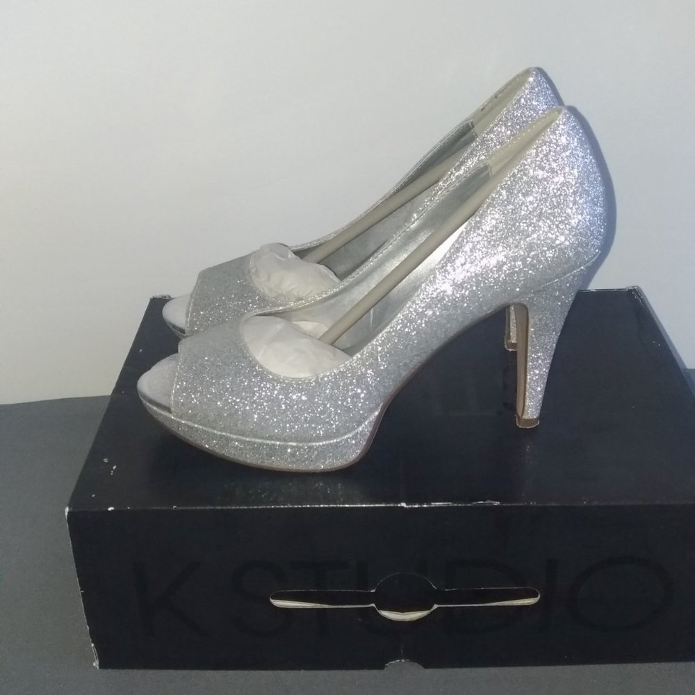 Sparkly Open-Toe Heels - Picture 3 of 6